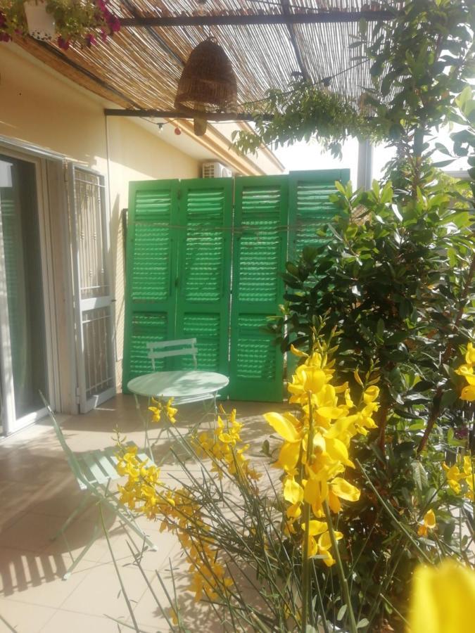 Attico 59 Acomodação com café da manhã Bisceglie Exterior foto